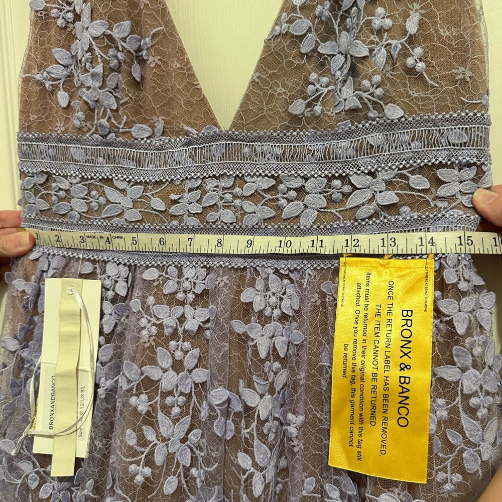 Bronx and Banco Megan Sleeveless V-Neck Lace Gown Lavender Size US 8 - Picture 7 of 16